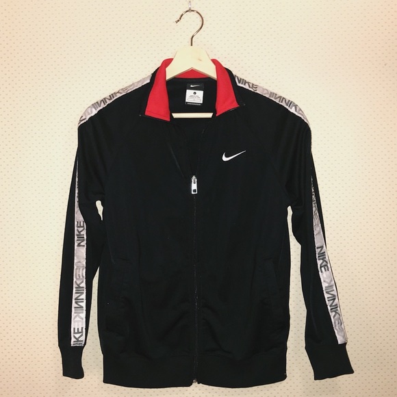 Nike Jackets & Blazers - Vintage Nike logo sleeve jacket!